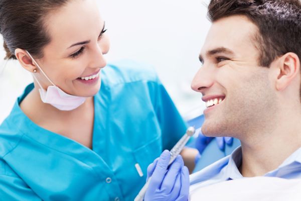 General Dentist: A Guide To Dental Implants